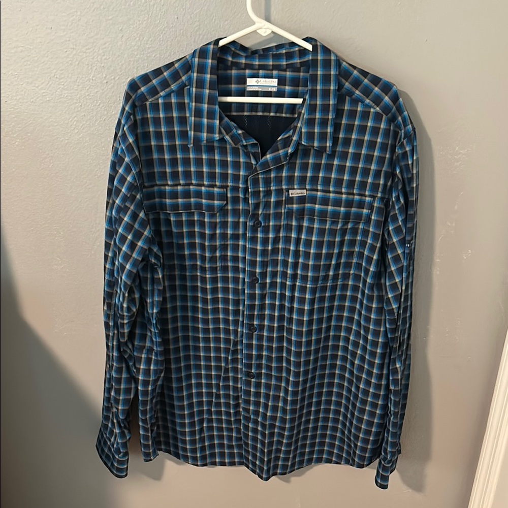 Columbia Blue Casual Button Down Shirt